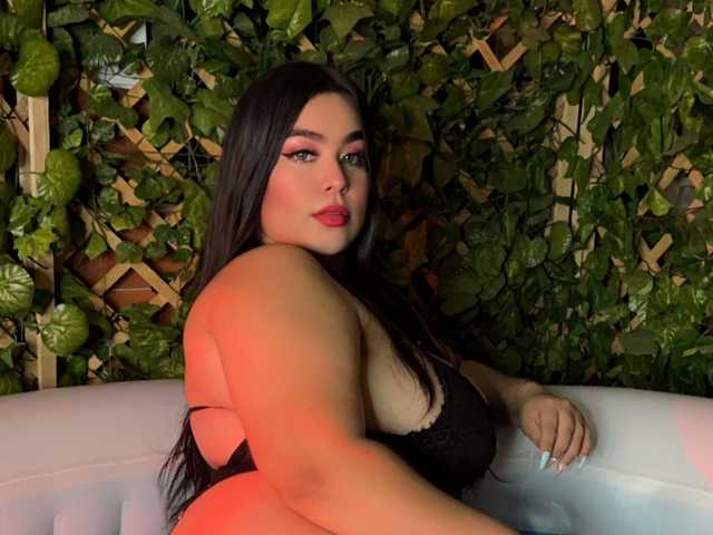 Photo of the profile ALEXXA-CURVY