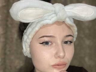 Erotic video chat aliana1999