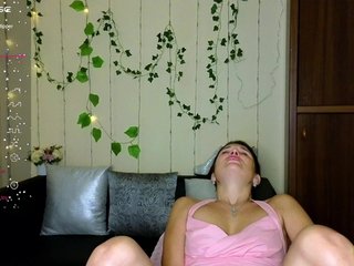 Erotic video chat AliannaSoloKisses