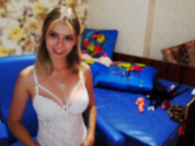 Broadcast screenshots alica69