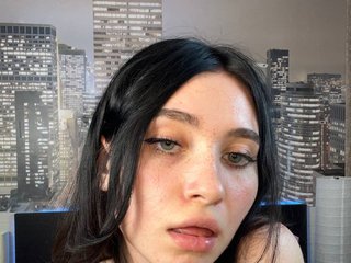 Erotic video chat Alice-Knows