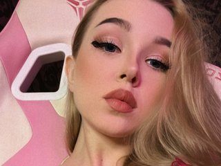 Erotic video chat AliceDavidson