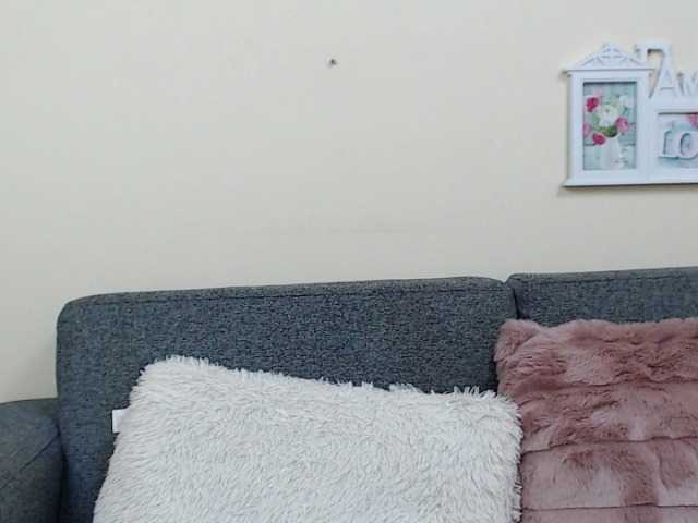 Broadcast screenshots AliceGracee