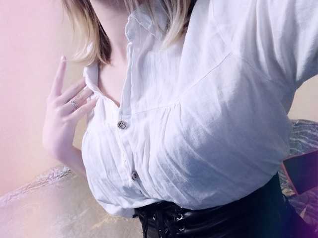 Photo of the profile AliceMist