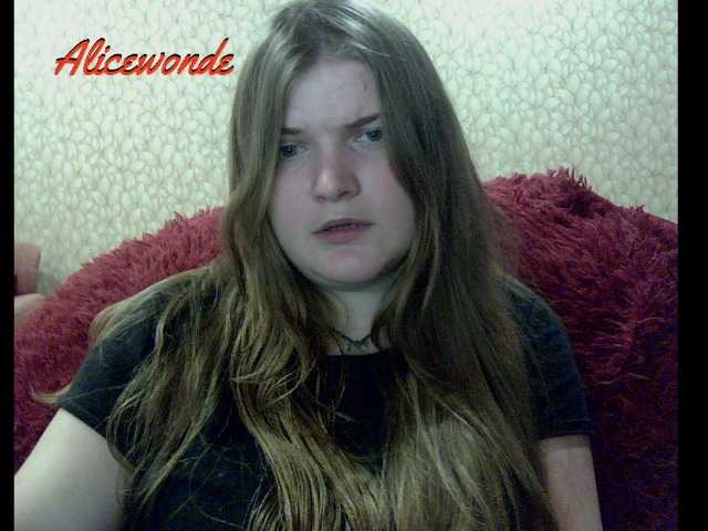 Broadcast screenshots AliceWonde