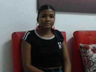 Erotic video chat AliciaPitt