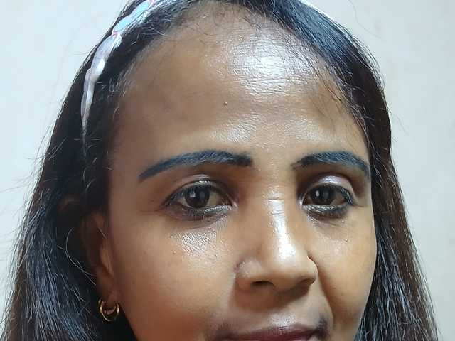 Photo of the profile LAYANe