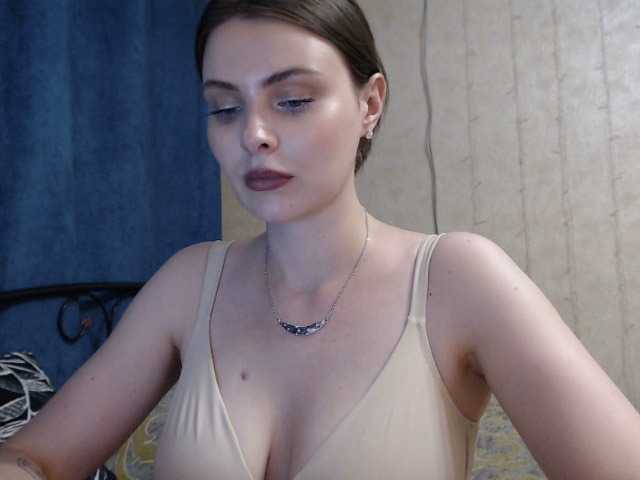 Broadcast screenshots AlienKamila