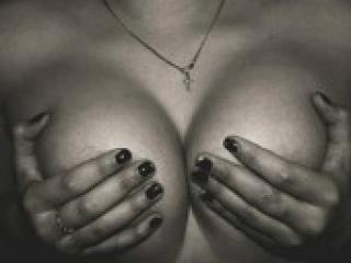 Erotic video chat alina02