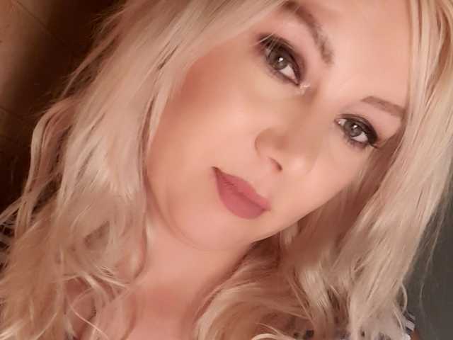 Photo of the profile BlondeAlis
