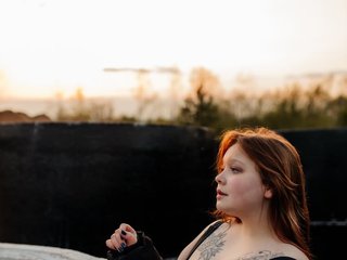 Erotic video chat AlinaAdams