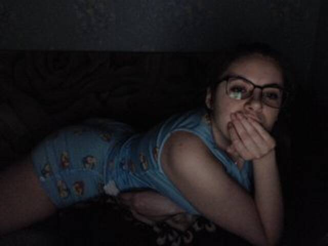 Broadcast screenshots AlinaBertie3