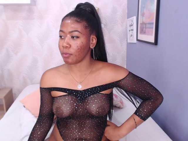 Broadcast screenshots AlinaHills