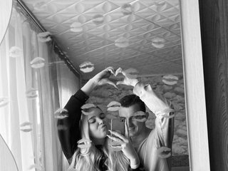 Erotic video chat Alinka-Apelsinka