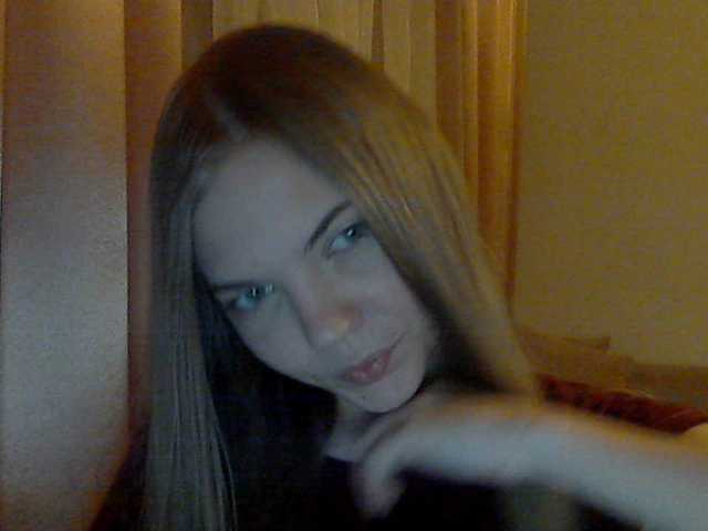 Photos alisekss8 Hello boys!) I'm Alice, I'm 24. Subscribe to me and put a heart!) Subscription for tokens!)