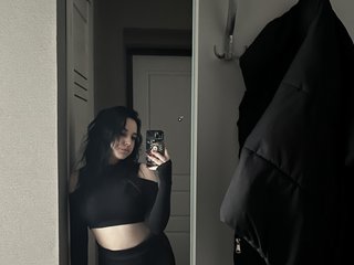 Erotic video chat Alisha-dark