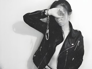 Erotic video chat AlisiaShtorm
