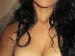 Erotic video chat Alison-18