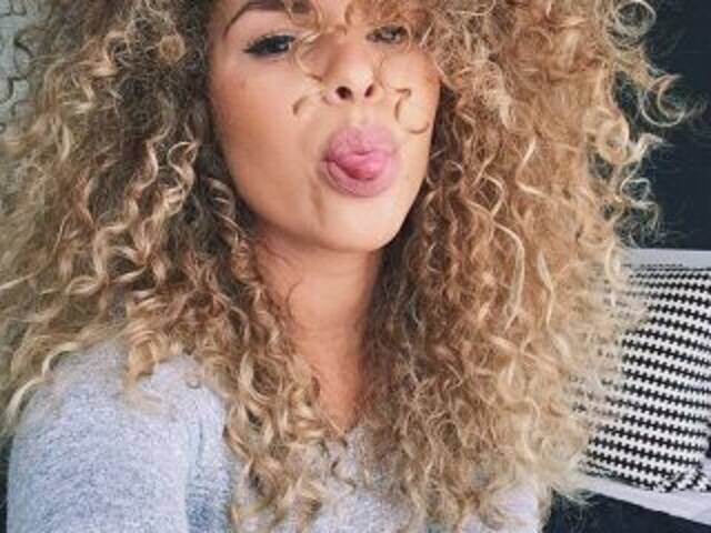 Photo of the profile alison-q