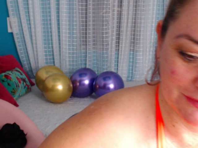 Broadcast screenshots alisonblue