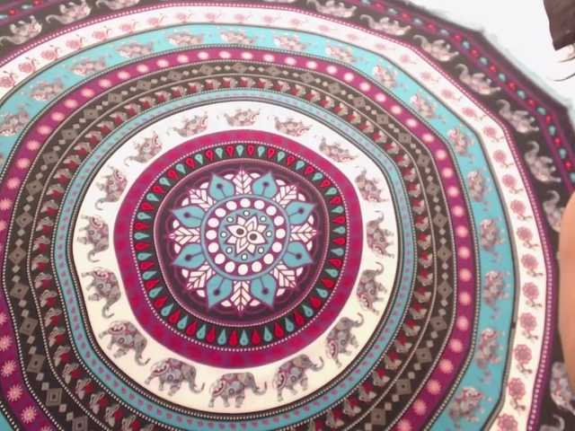 Broadcast screenshots AlisonParcker