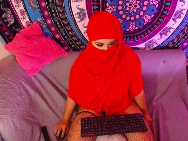 Broadcast screenshots AlisonParcker