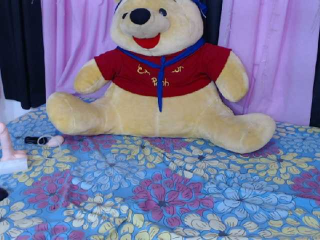 Broadcast screenshots alisonparker