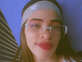 Erotic video chat AlisonSaenz