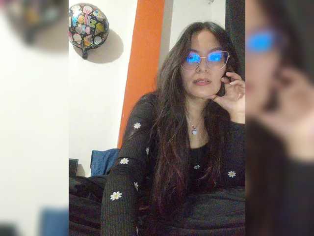 Broadcast screenshots Alisvasquez