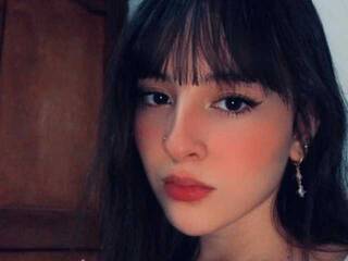 Erotic video chat alynmiller