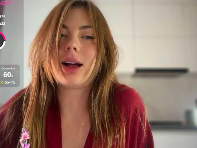Broadcast screenshots alyssamoon