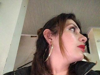 Erotic video chat Alysson-1
