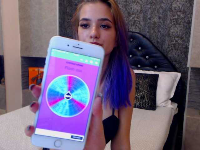 Broadcast screenshots AmaliaKeys