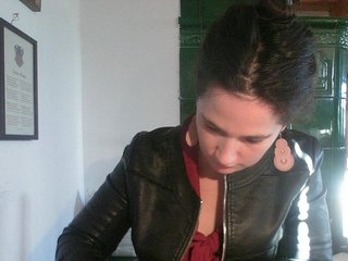 Erotic video chat AmanelWhite