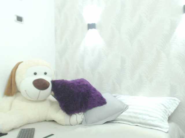 Broadcast screenshots Amelia-Scot