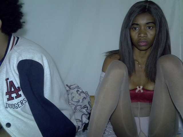 Broadcast screenshots AmelieAndJames0919