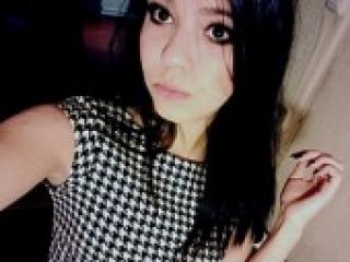 Erotic video chat amilieclarc