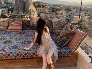 Erotic video chat AmiliYan