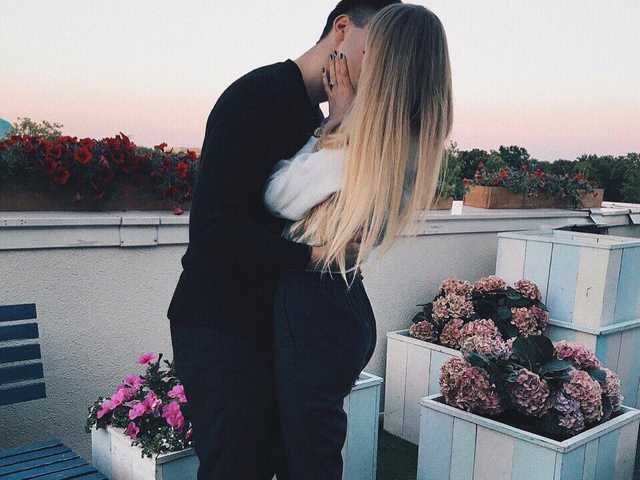 Photo of the profile Honeycouple