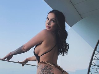 Erotic video chat AmiraRoshen