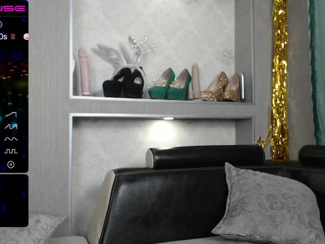 Broadcast screenshots Amoreelee22