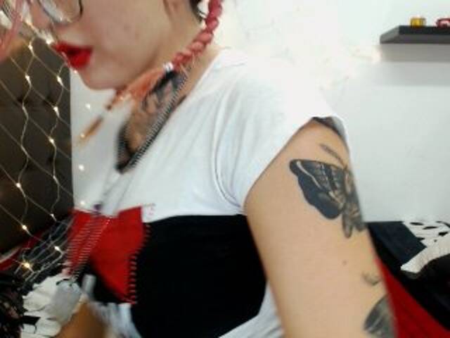 Broadcast screenshots amyhardd