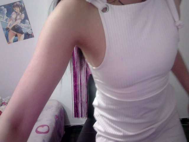 Broadcast screenshots amyjhonson77