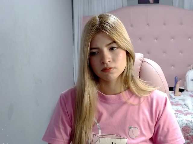 Broadcast screenshots AmyWright