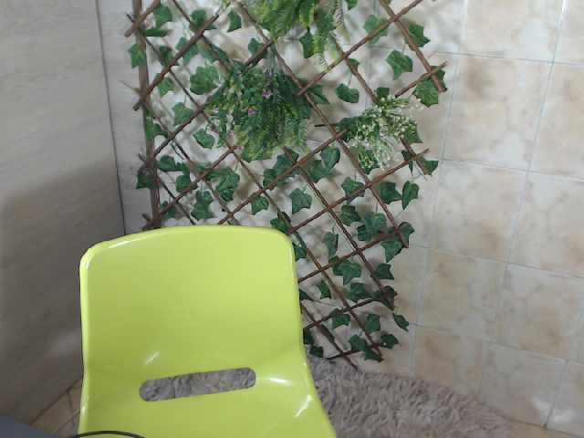 Broadcast screenshots ana-Lorena