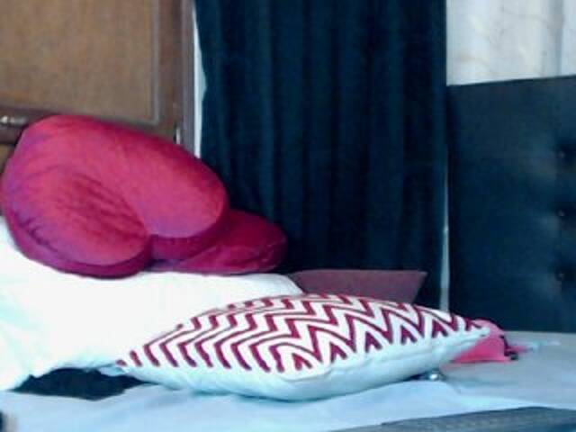 Broadcast screenshots ana-randy