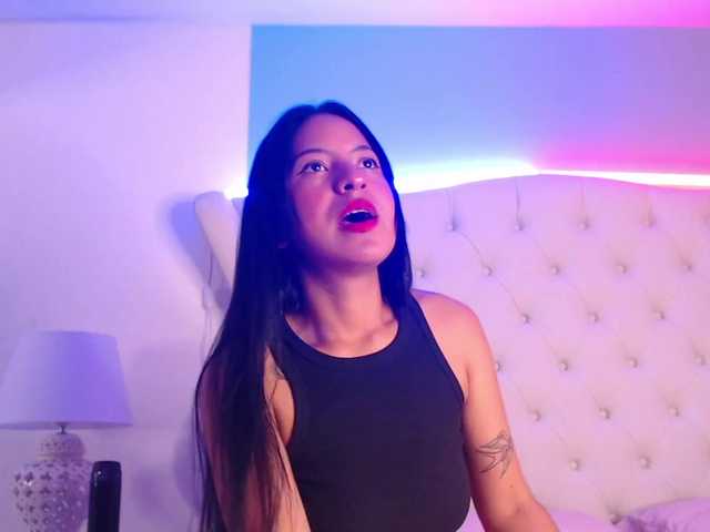 Broadcast screenshots AnaGuuzman