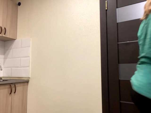 Goal: Show tongue remaining 50 tokens