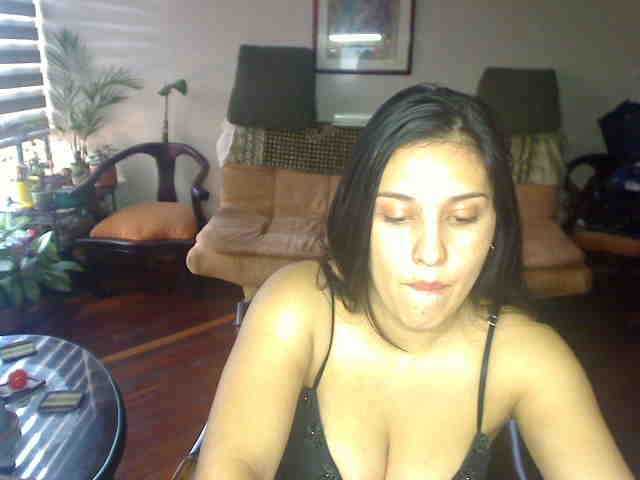 Broadcast screenshots analya24