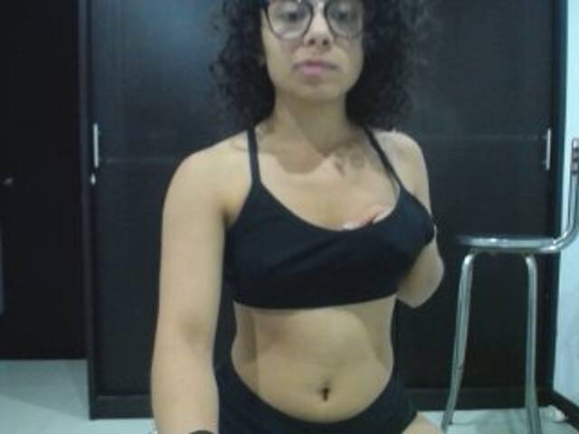 Broadcast screenshots andre-sex